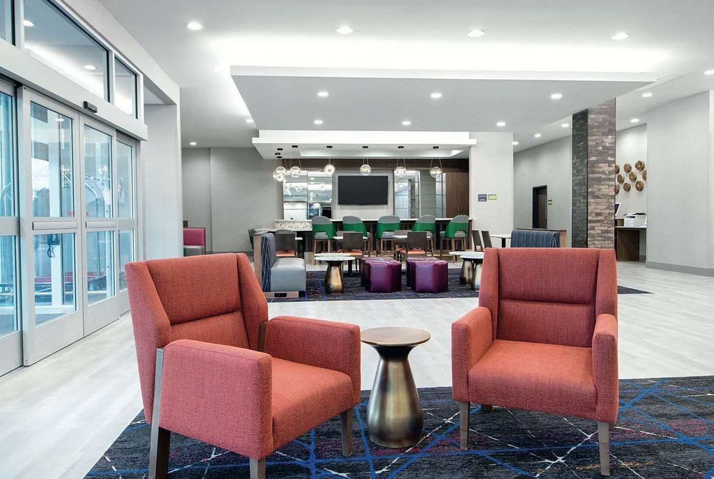 La Quinta Inn & Suites Waco Downtown Baylor