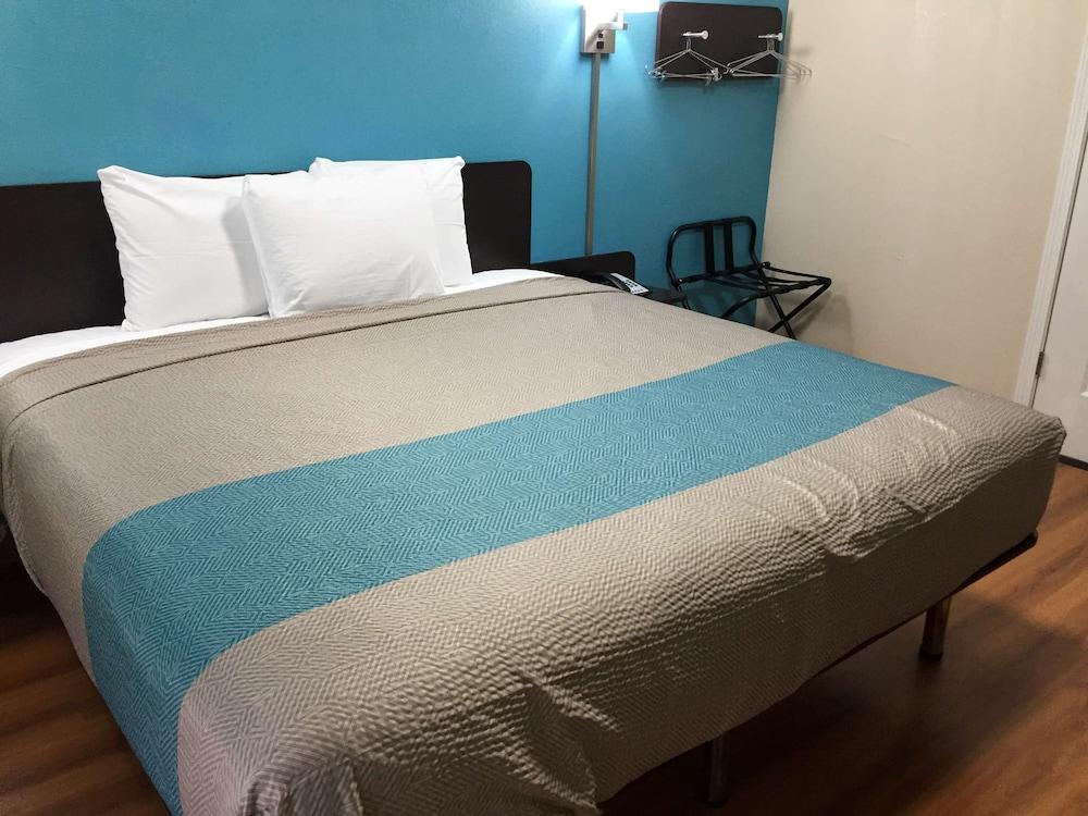 Motel 6 Odessa