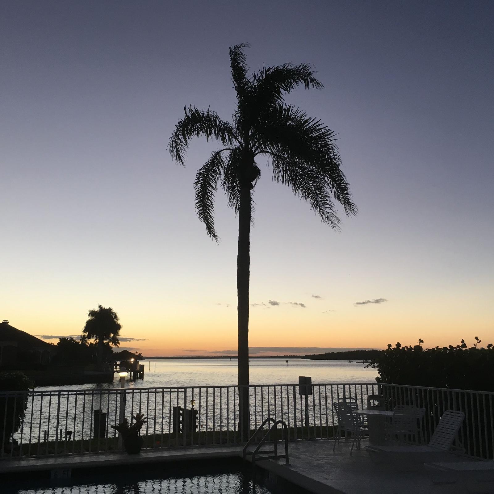 Eagle Cay Condominiums