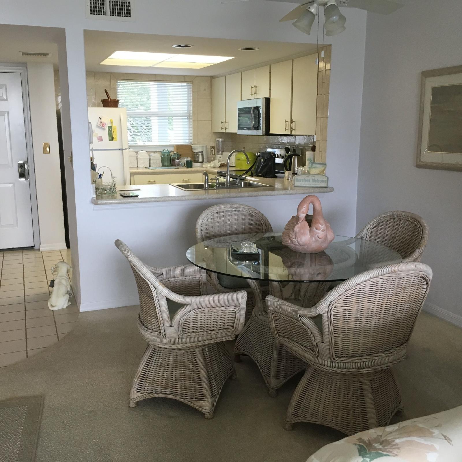 Eagle Cay Condominiums