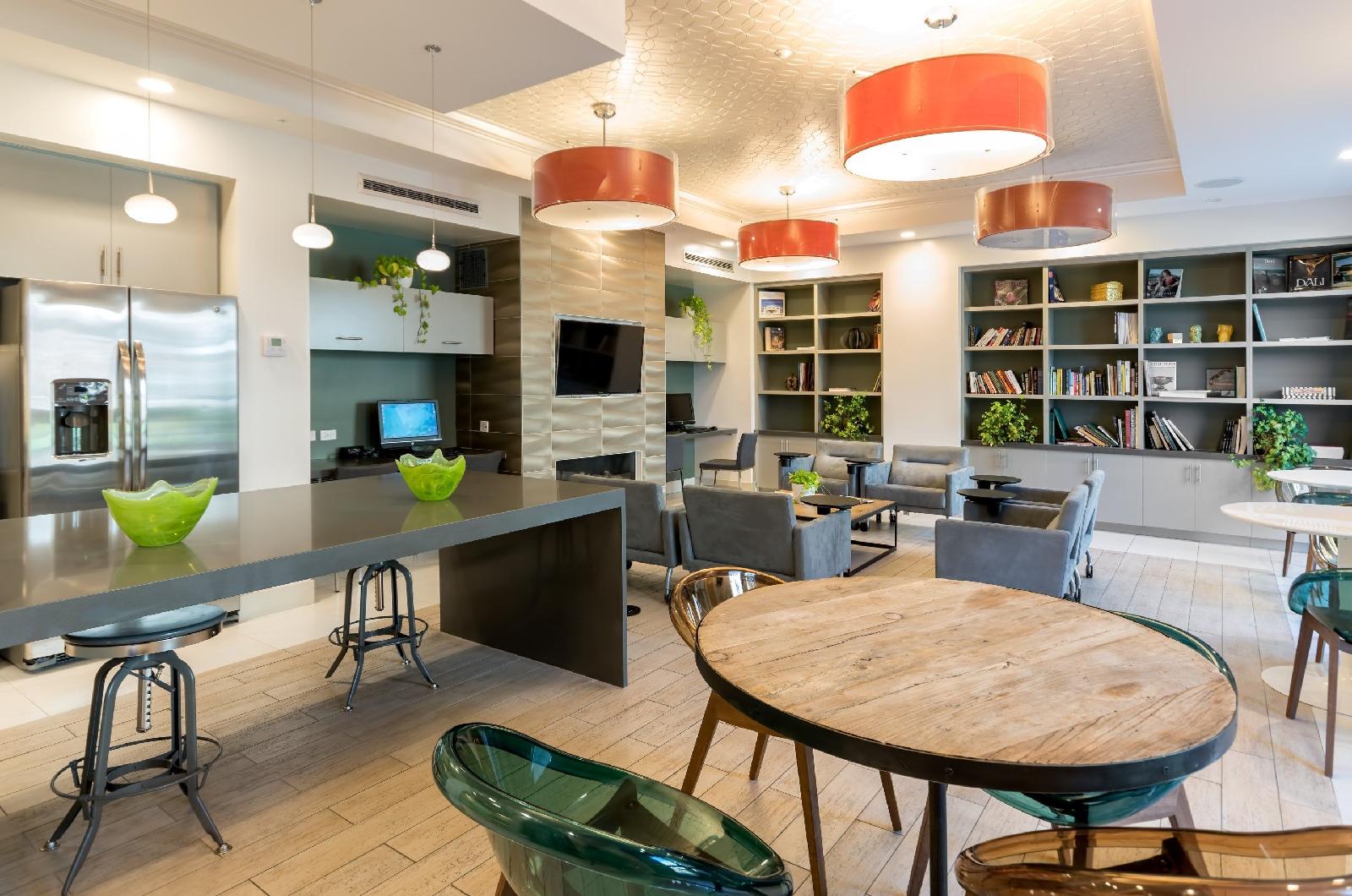Bluebird Suites in Silicon Valley