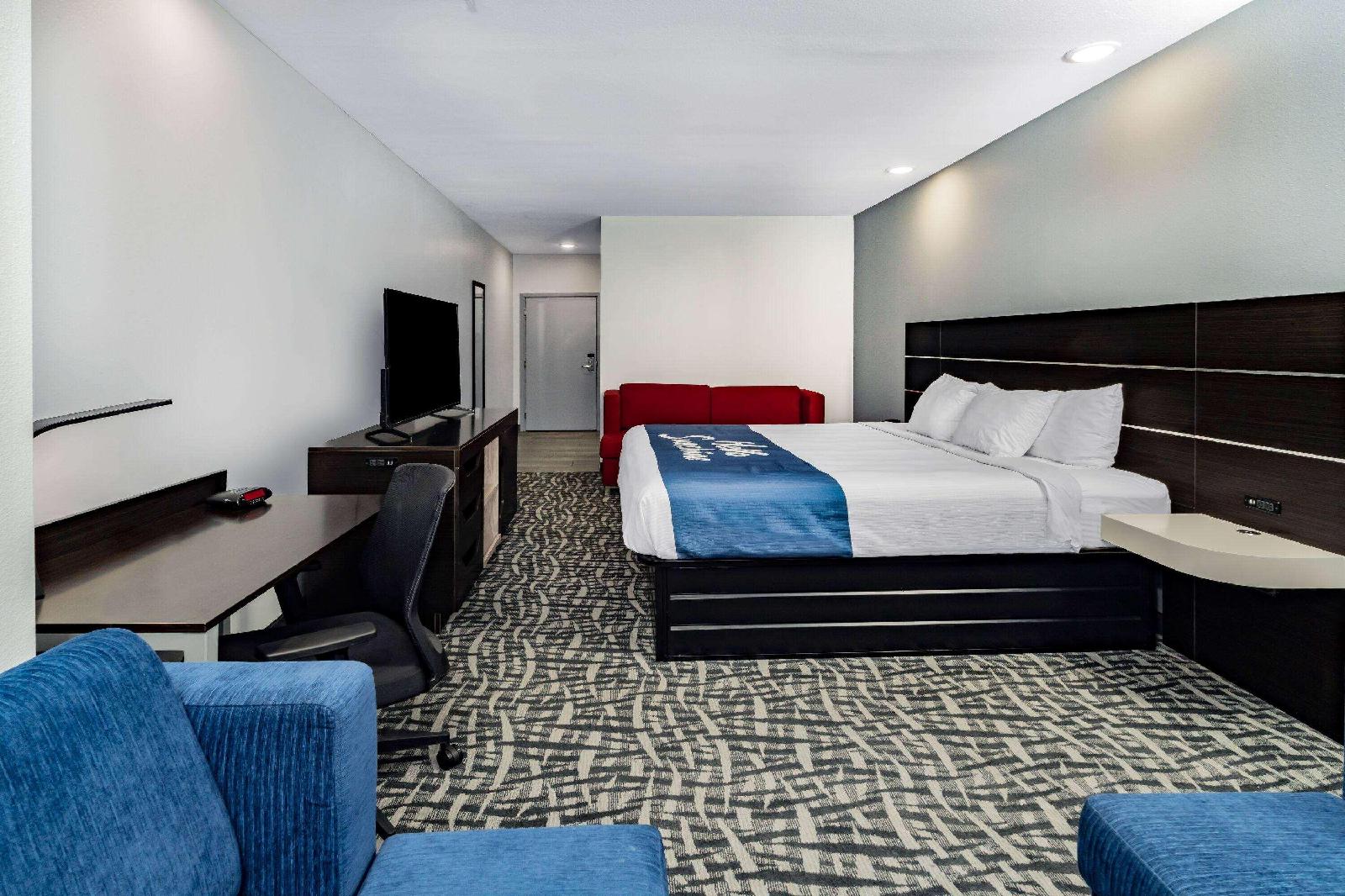 Days Inn & Suites by Wyndham Horn Lake Graceland Area