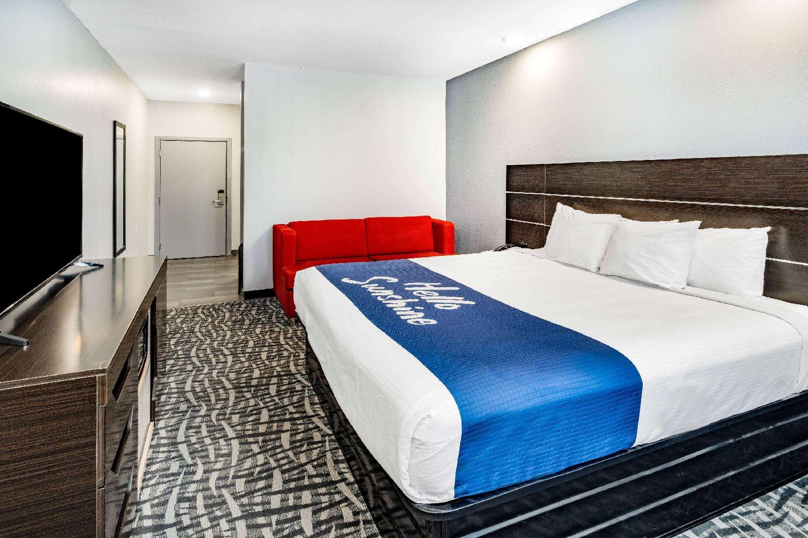 Days Inn & Suites by Wyndham Horn Lake Graceland Area