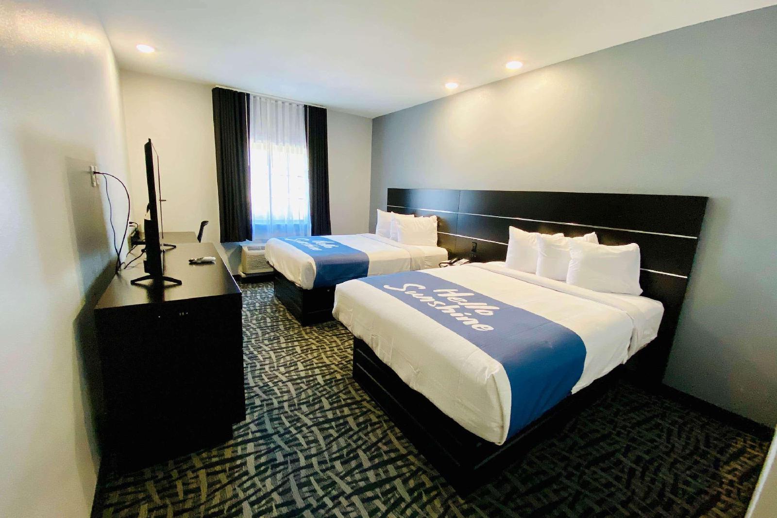 Days Inn & Suites by Wyndham Horn Lake Graceland Area