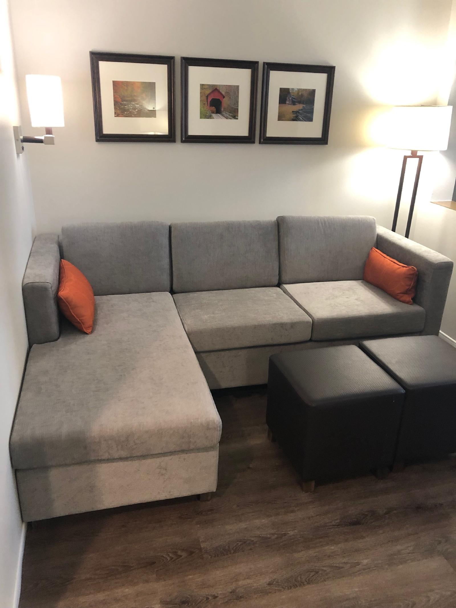 Comfort Suites