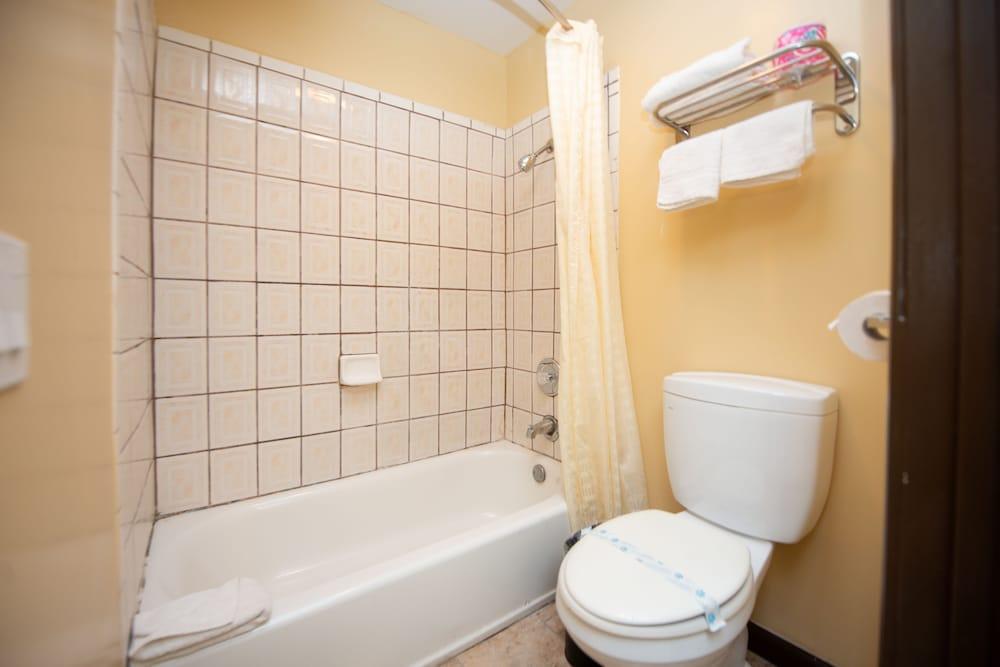 Casa Bella Inn Huntington Park