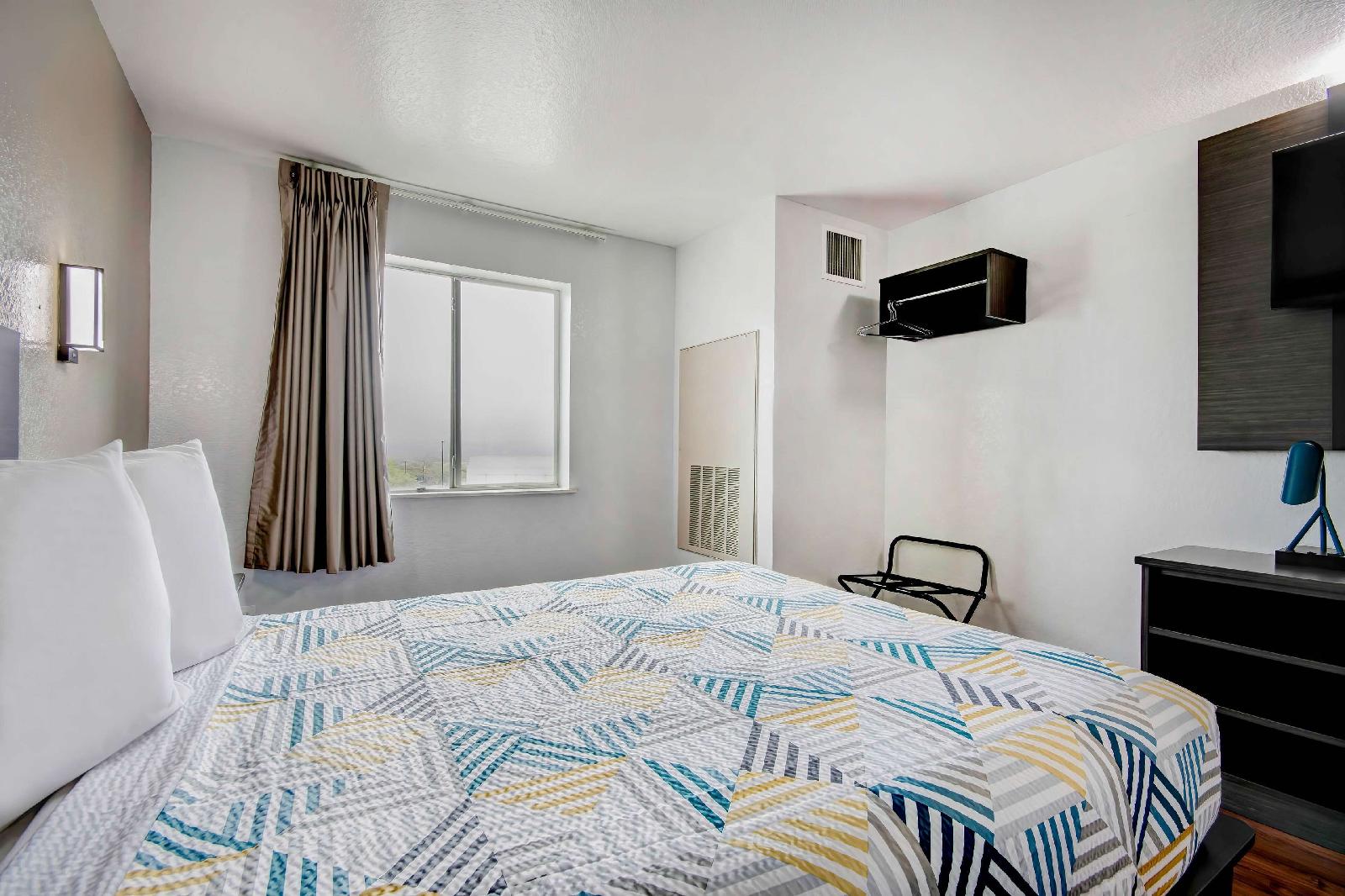 Motel 6 San Antonio Sea World North