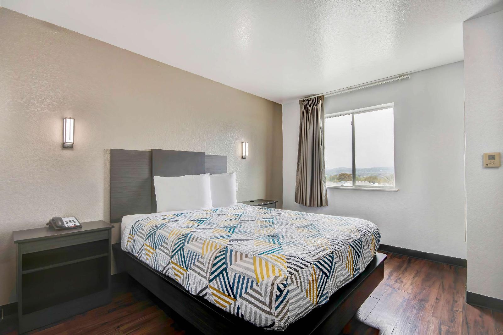 Motel 6 San Antonio Sea World North