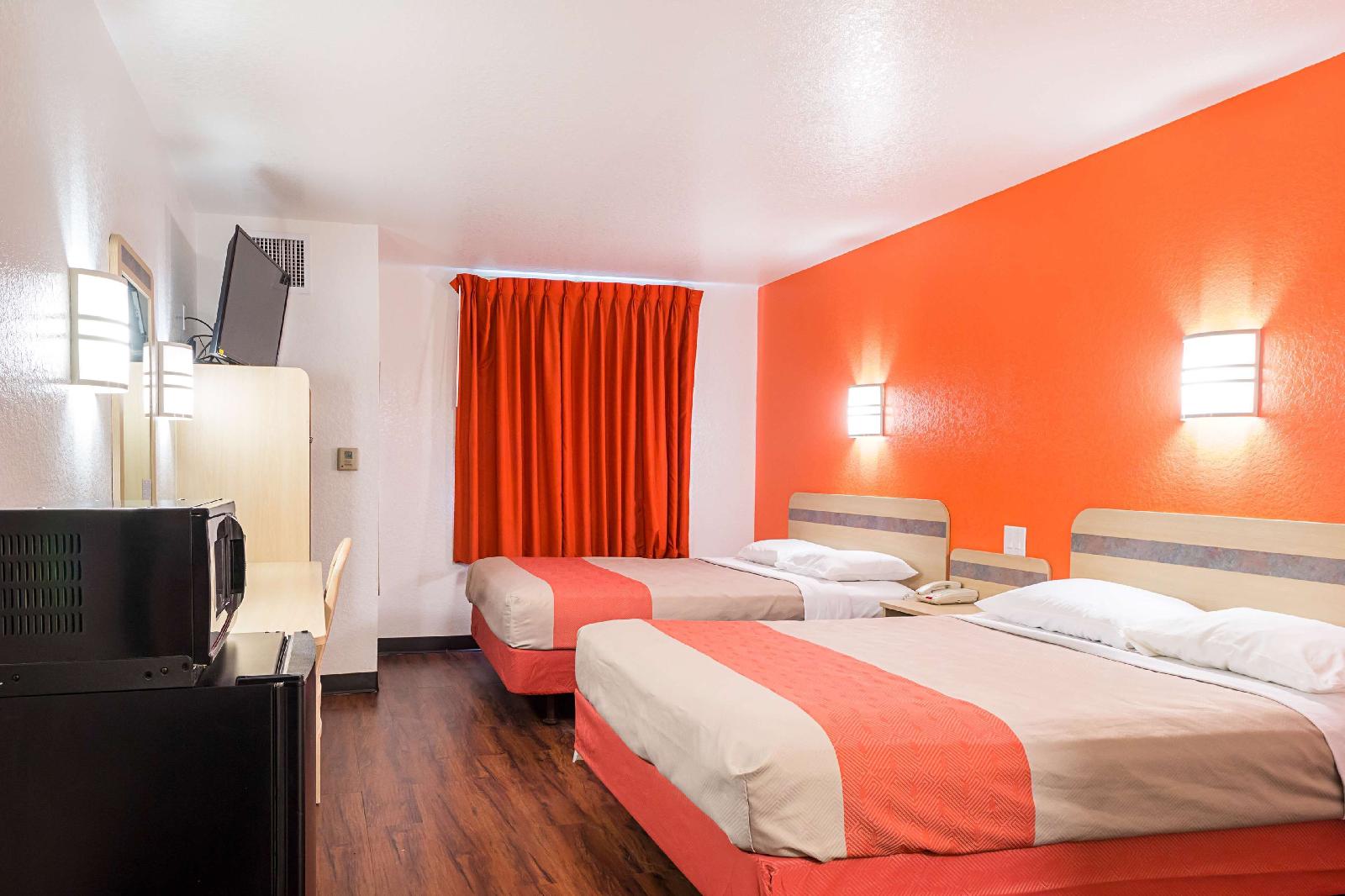 Motel 6 San Antonio Sea World North
