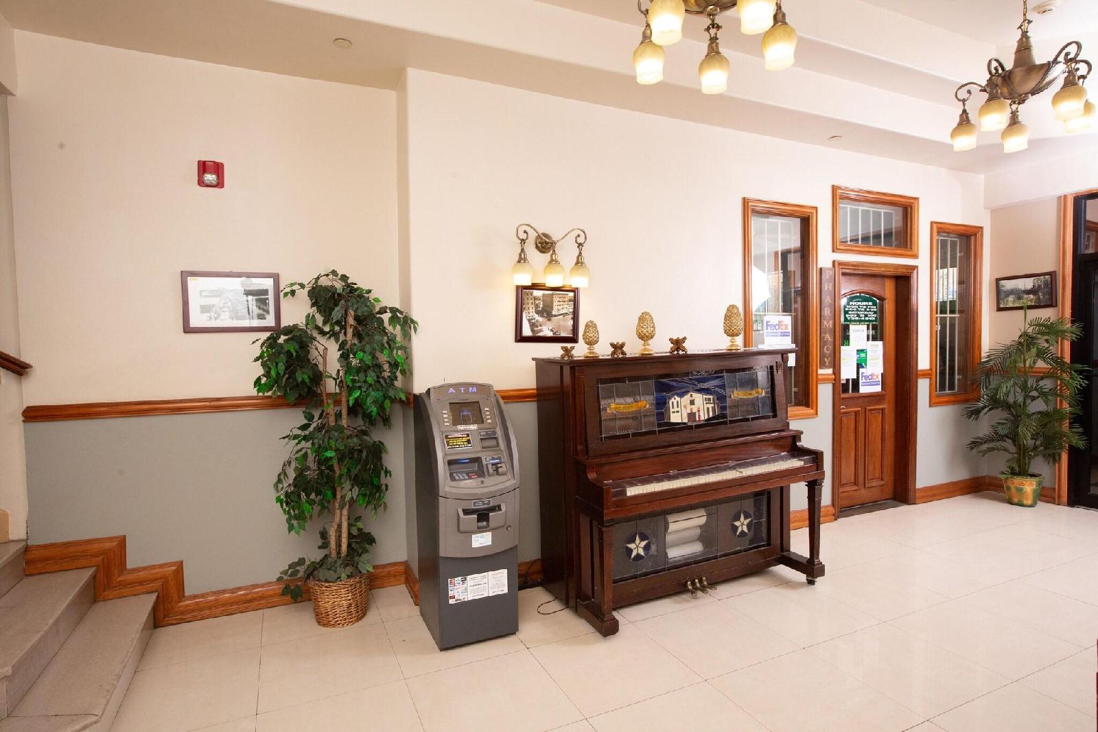 Rialto Hotel Laredo