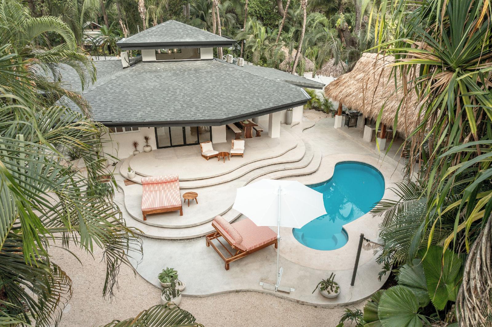 Banana Beach Hotel