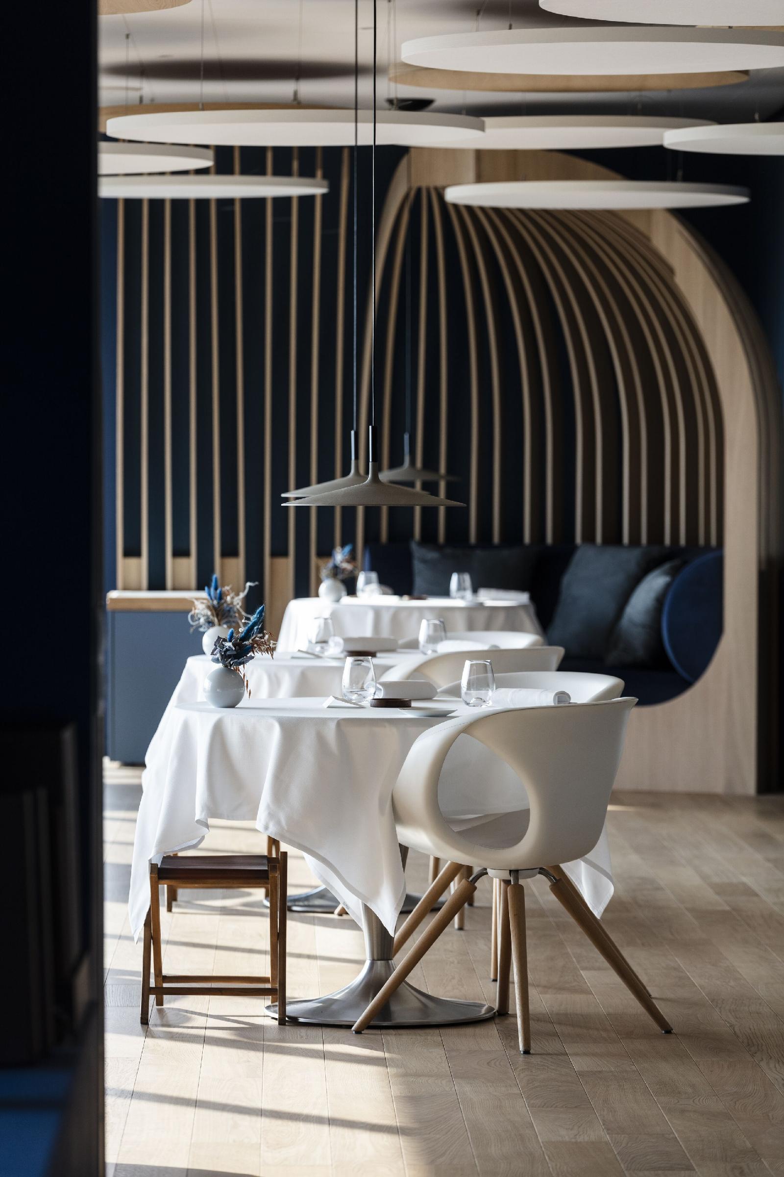 Relais Du Silence Origines par Adrien Descouls