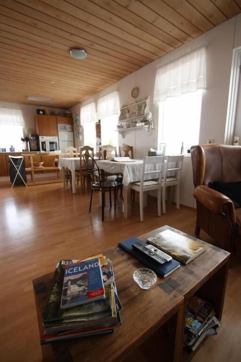 Dalvik Hostel Gimli