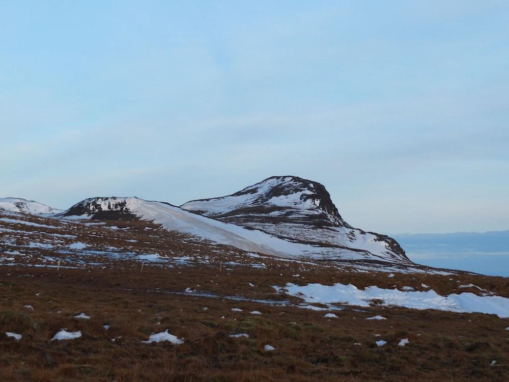 Guesthouse NeÐra-Vatnshorn