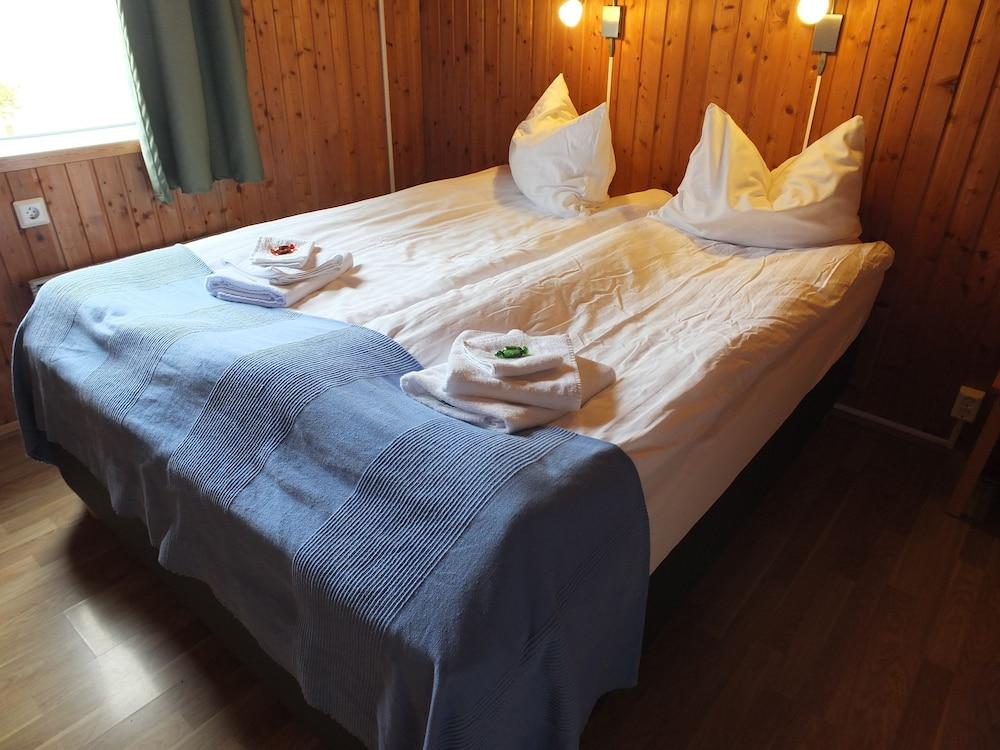 Guesthouse NeÐra-Vatnshorn
