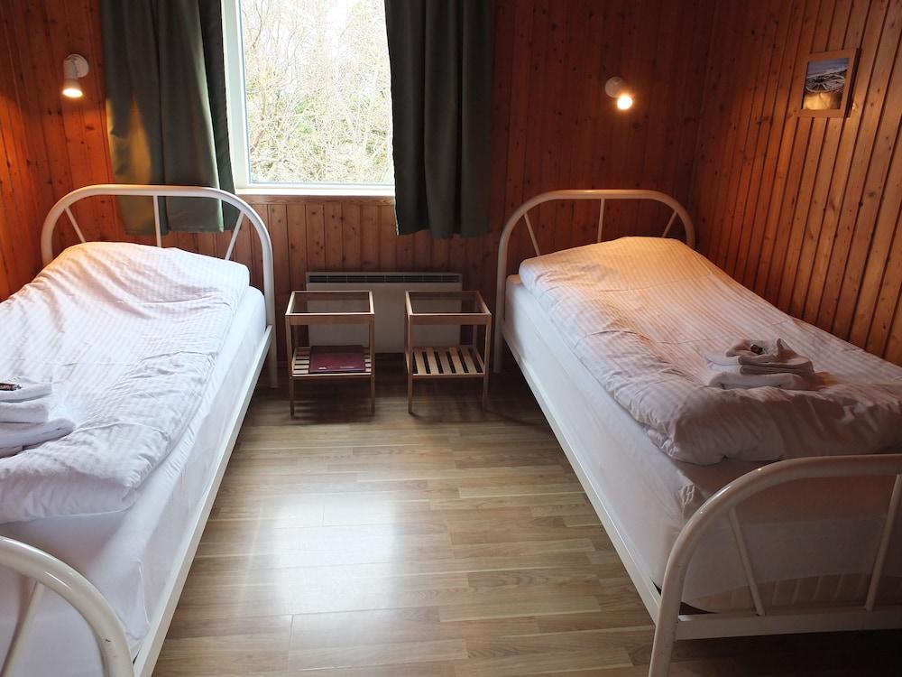 Guesthouse NeÐra-Vatnshorn