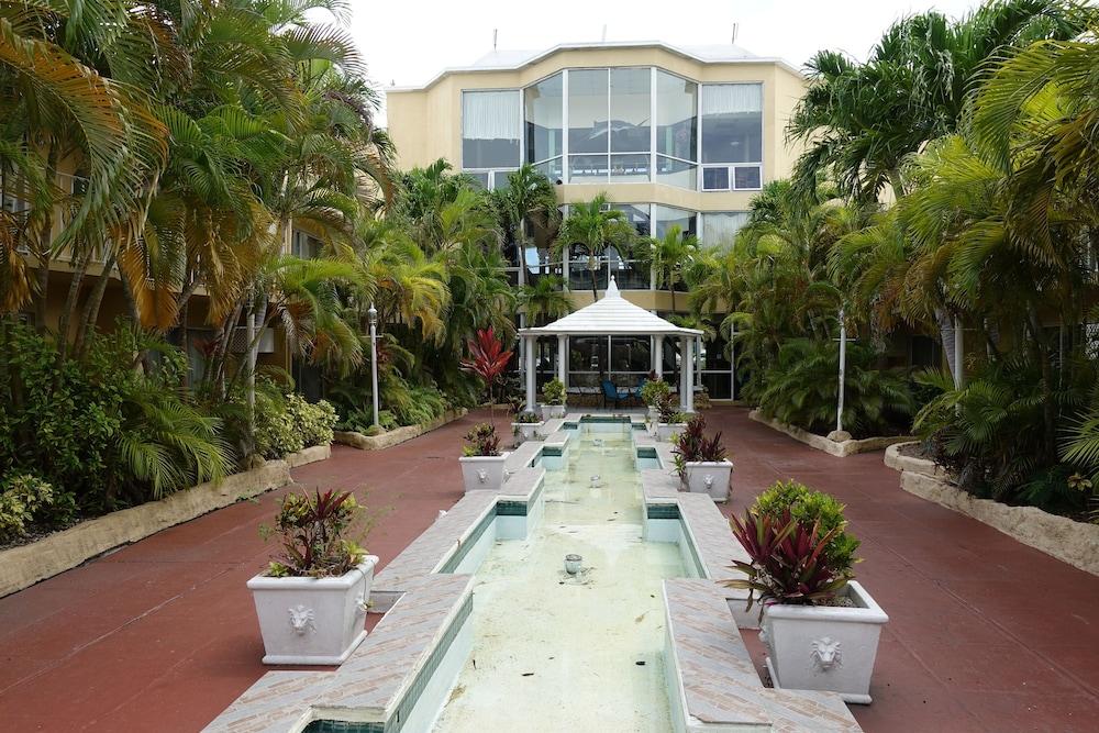 Club Landor Resort