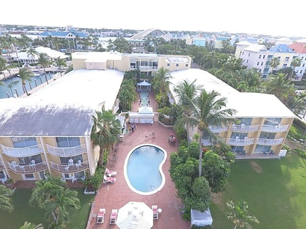 Club Landor Resort