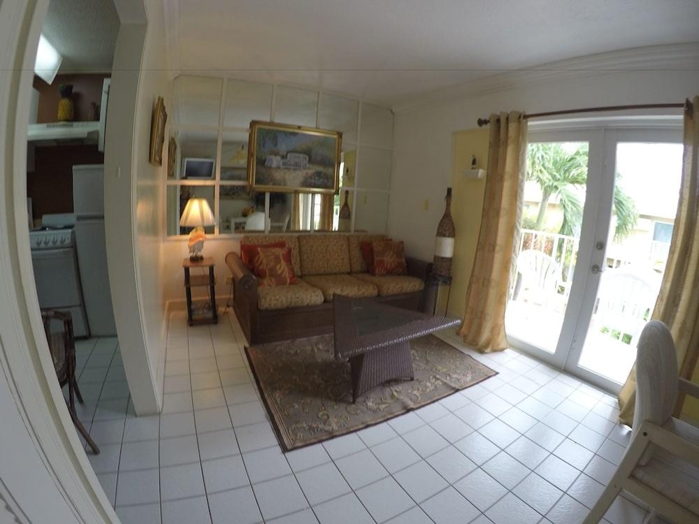 Club Landor Resort