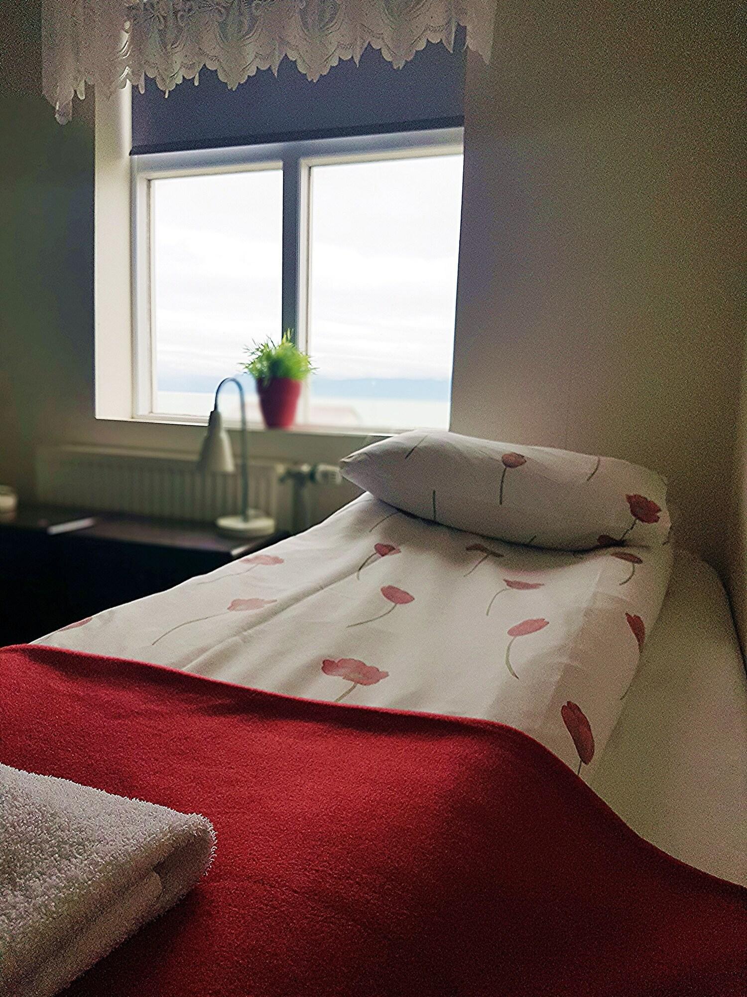 Mikligarður Guesthouse