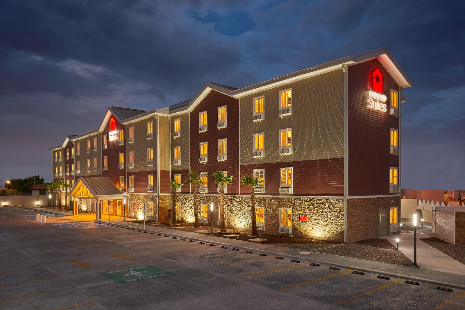 Hotel Extended Suites Celaya Galerias