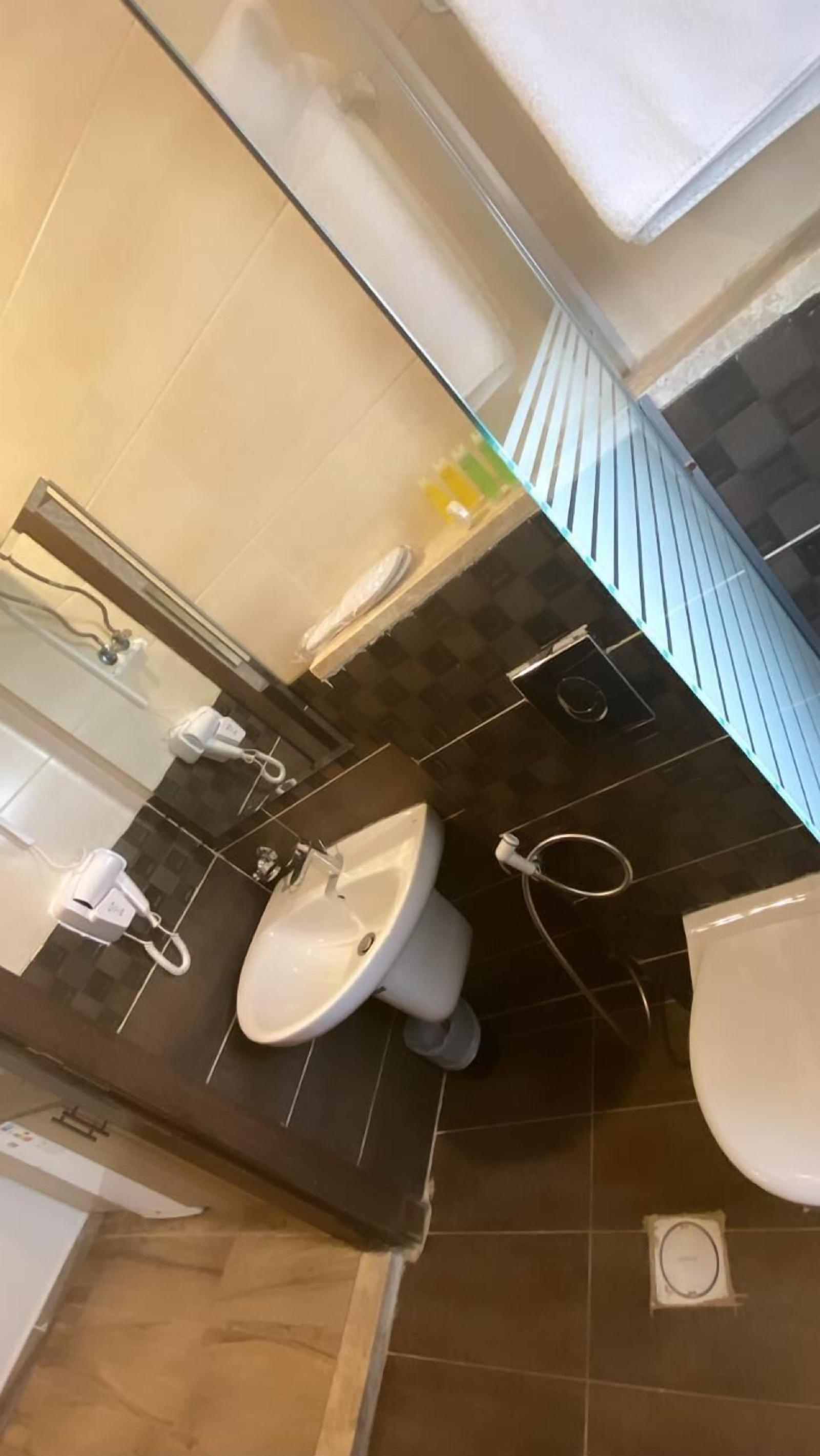 AlQimah Modern Apartments