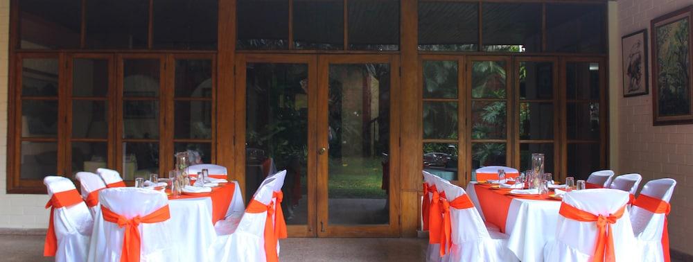 Hotel Villa Dovela