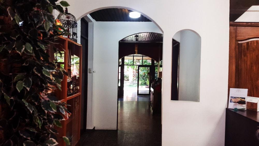 Hotel Villa Dovela