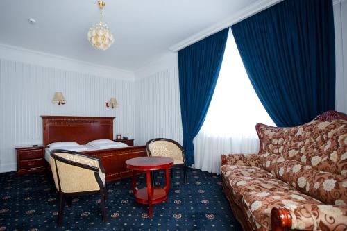Hotel Aristocrat