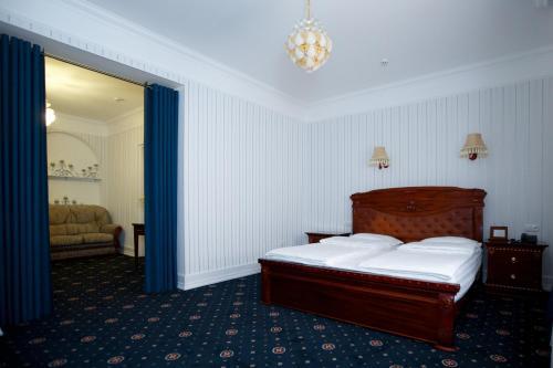 Hotel Aristocrat