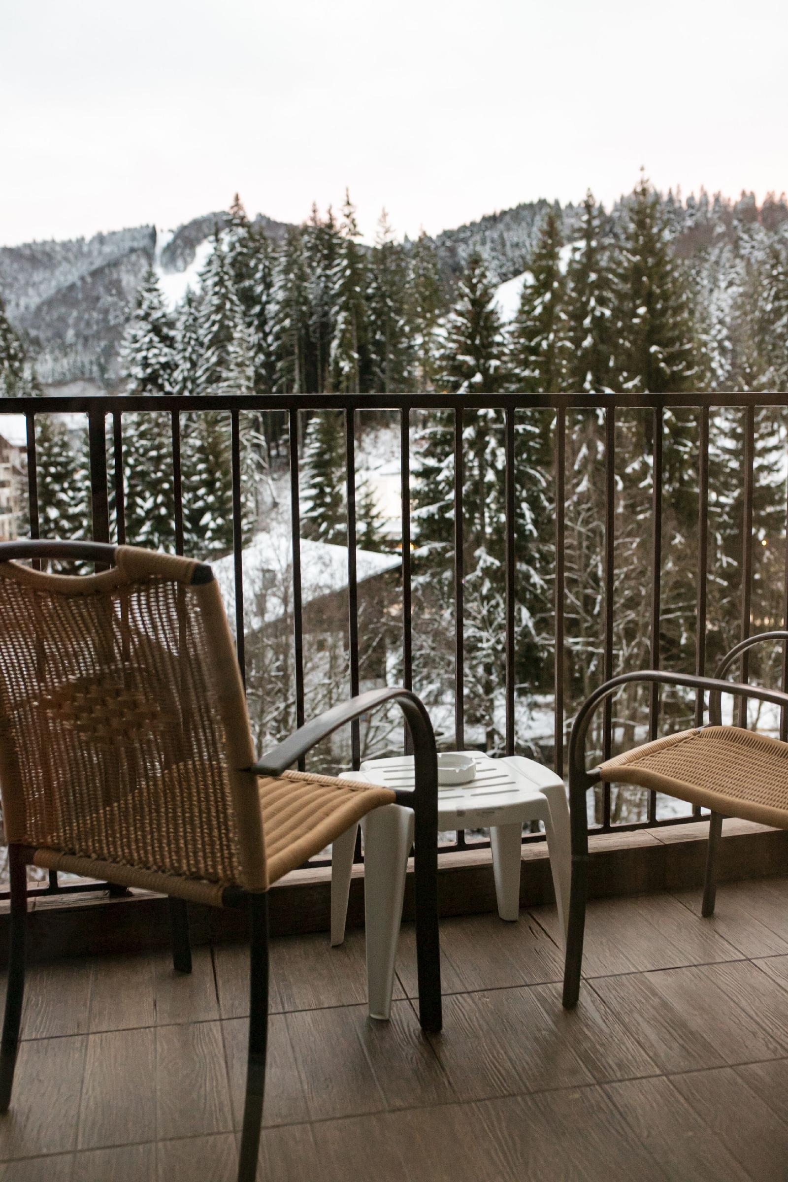 Atrium Mountain View Predeal