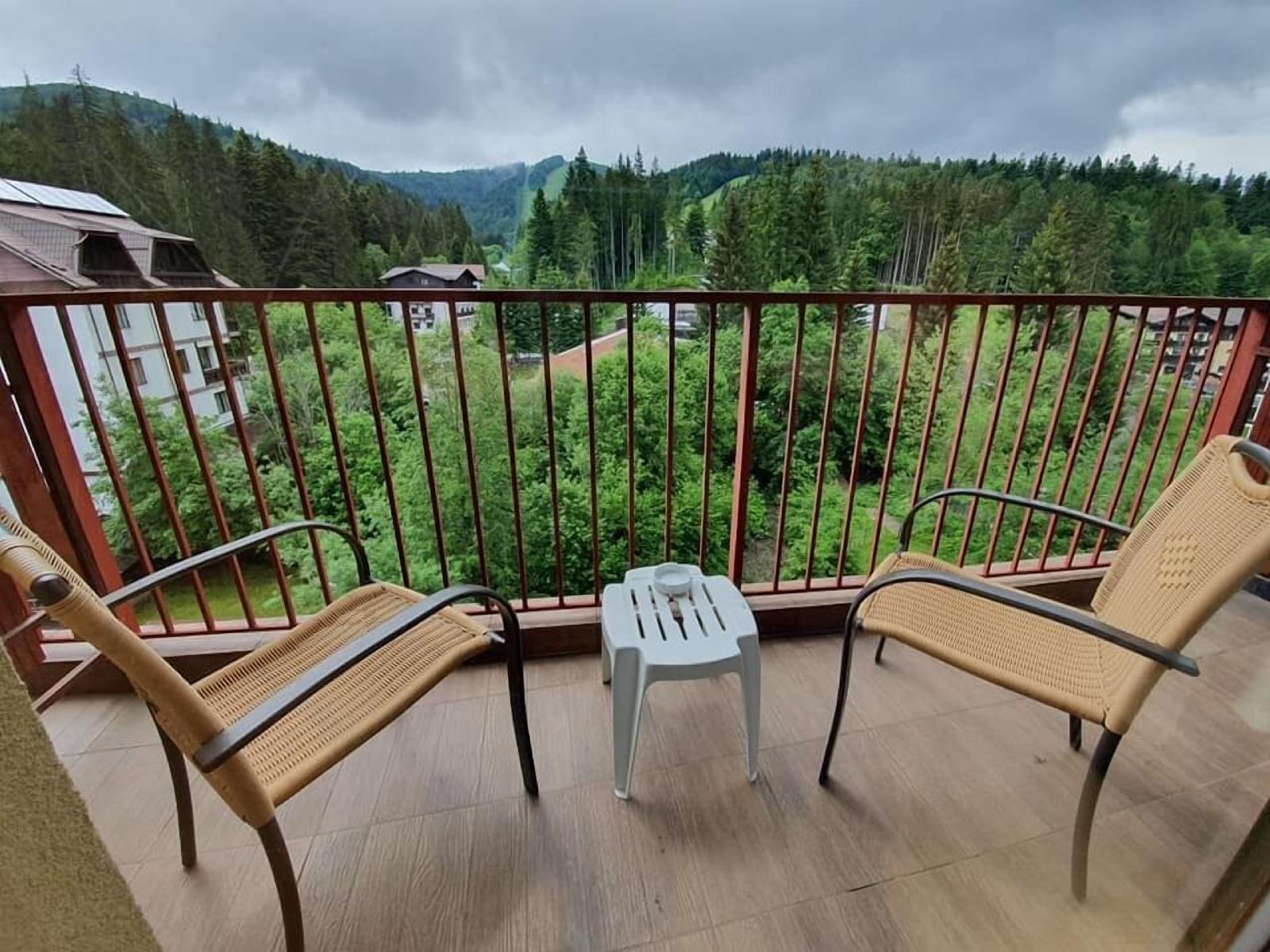 Atrium Mountain View Predeal