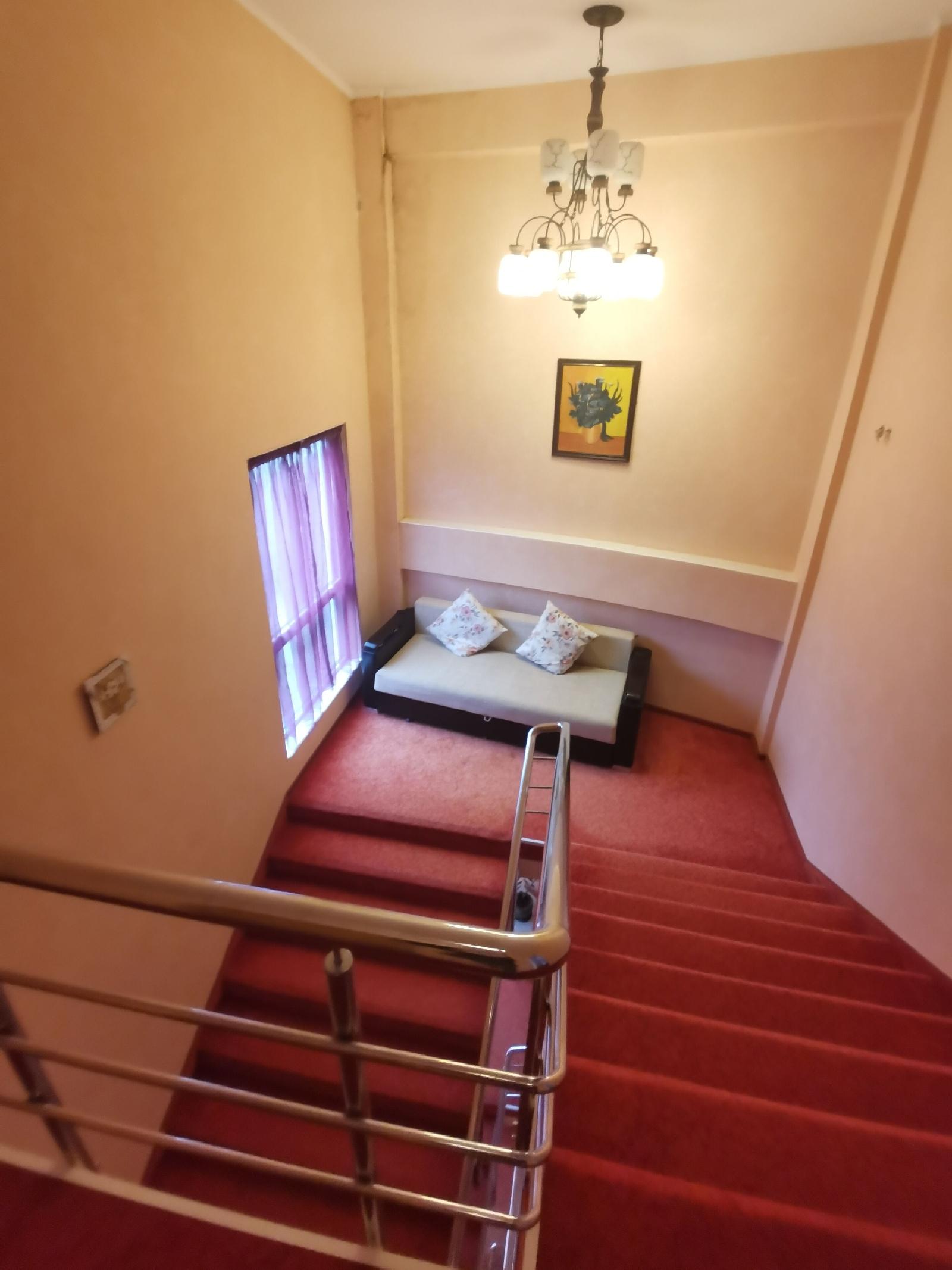 Atrium Mountain View Predeal