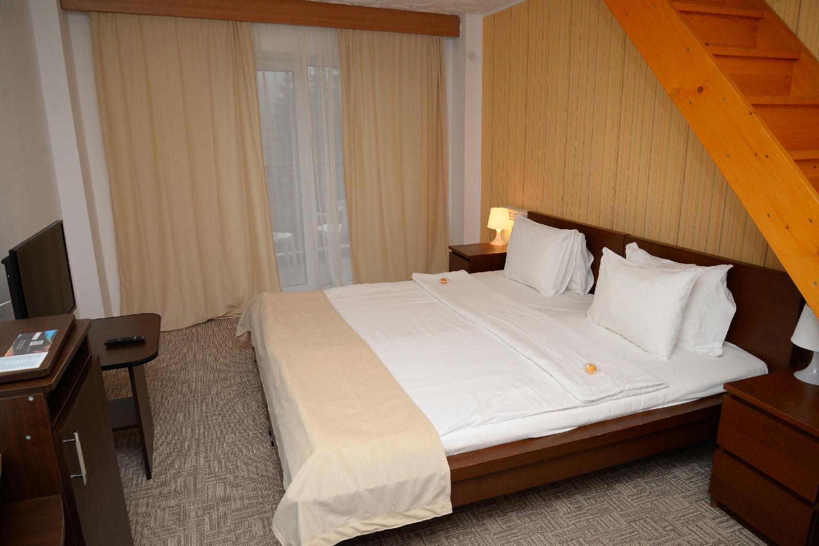 Atrium Mountain View Predeal
