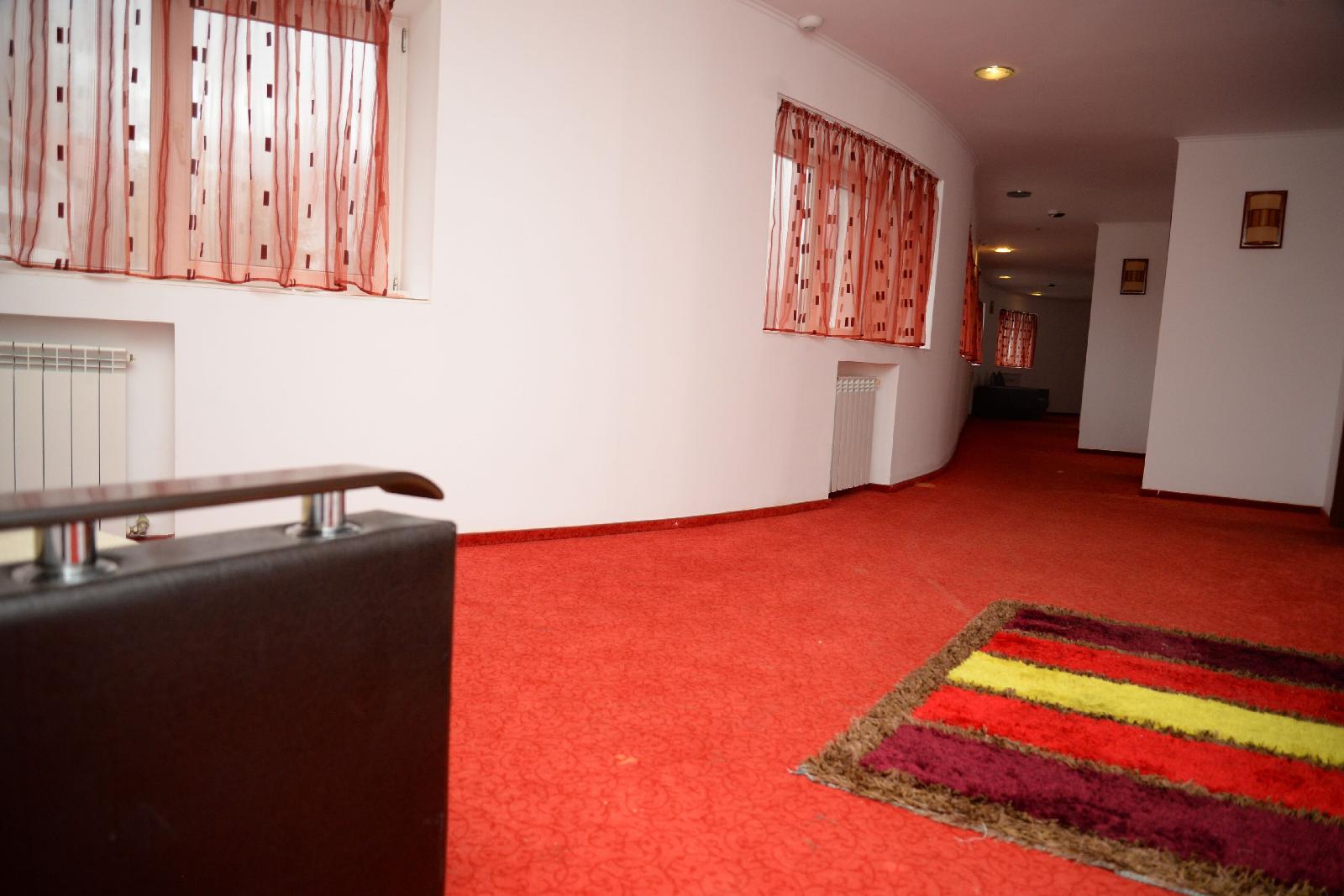 Atrium Mountain View Predeal