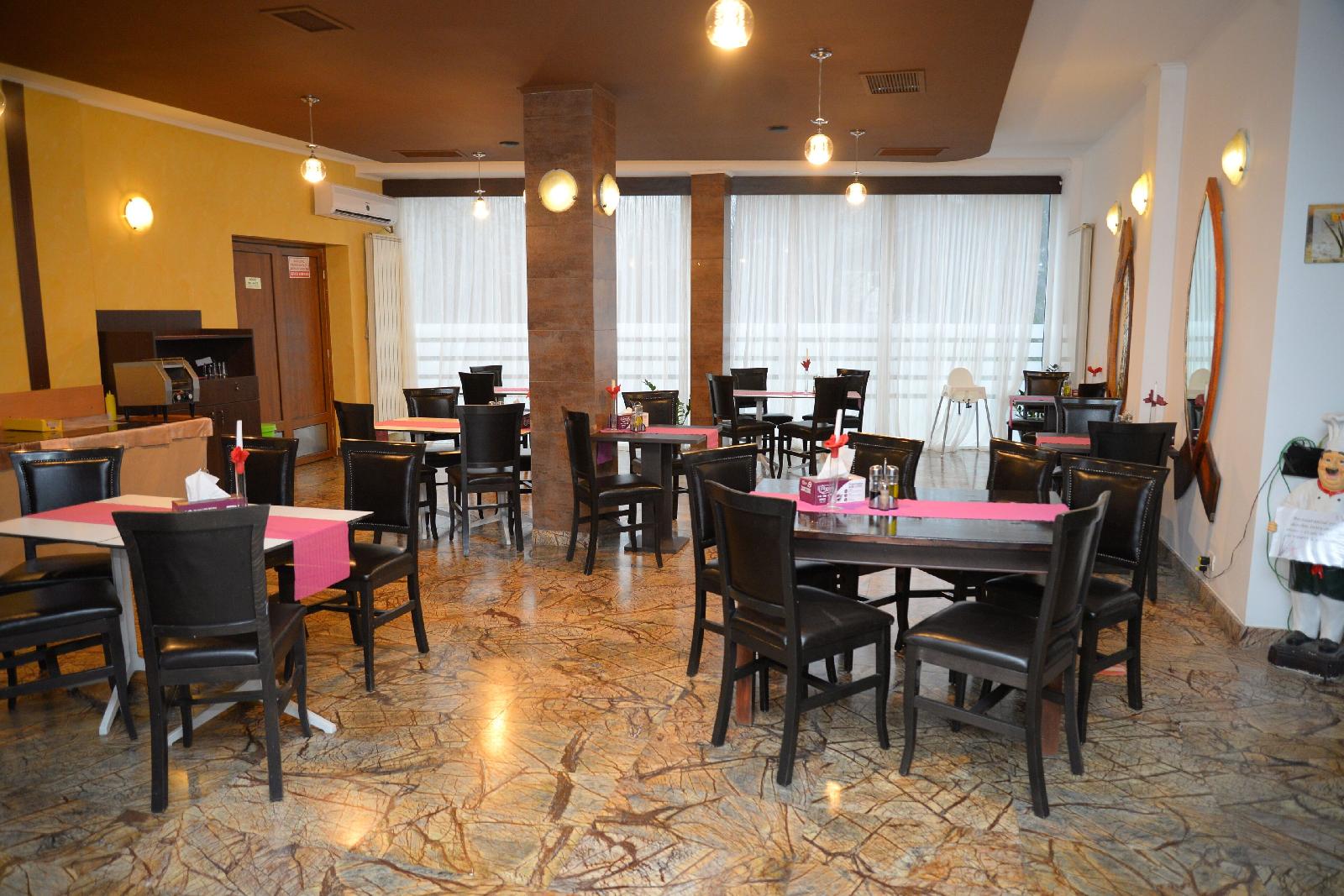 Atrium Mountain View Predeal