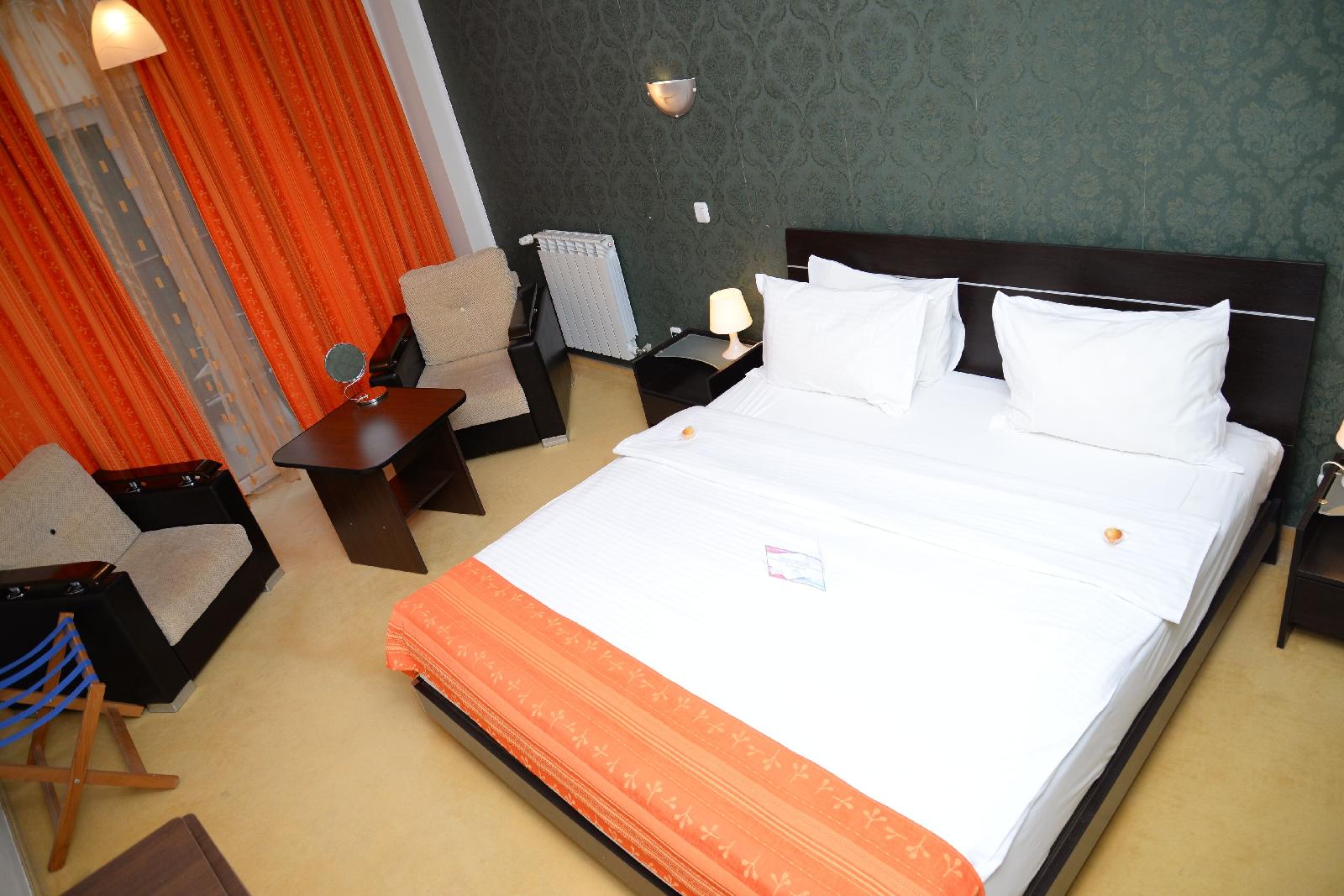 Atrium Mountain View Predeal