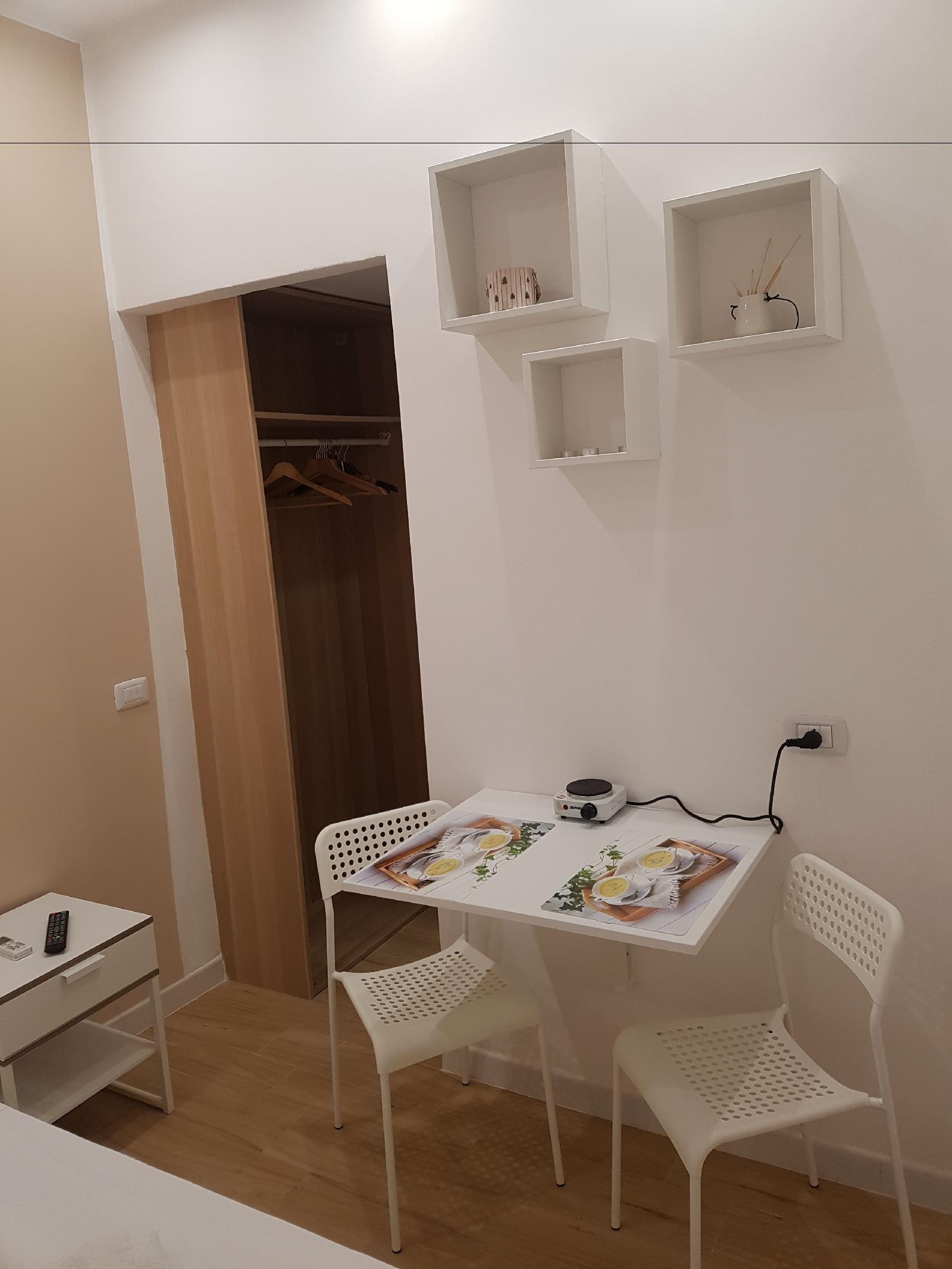 Summer Rooms