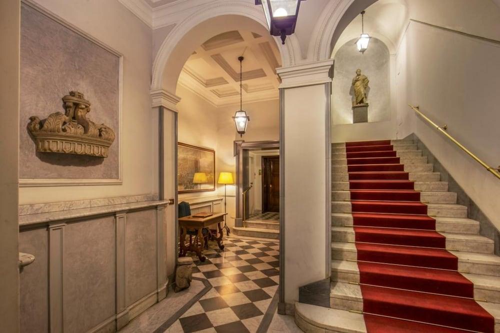 Borgognona Rooms
