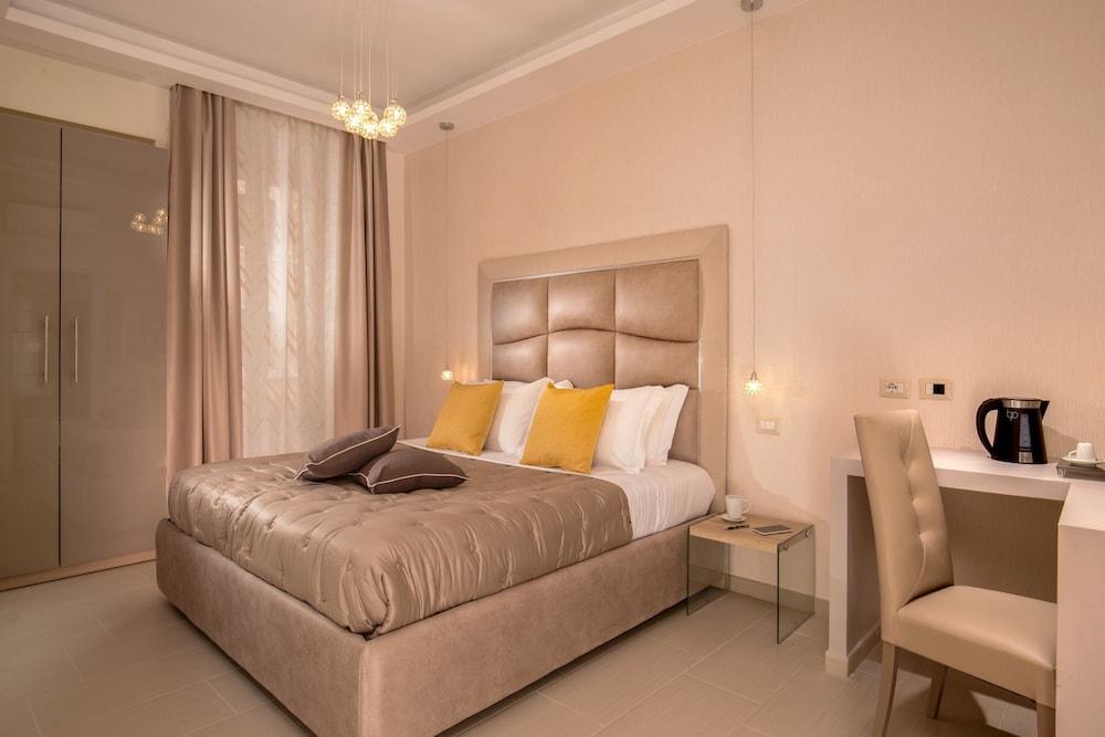 Borgognona Rooms