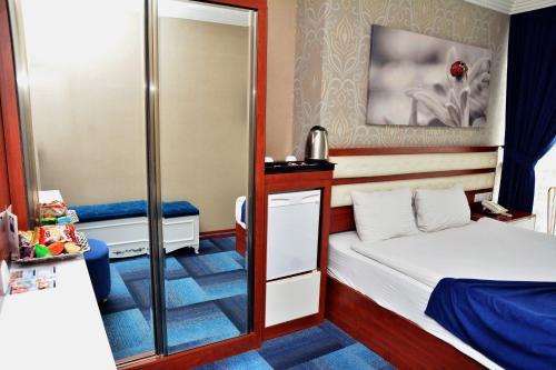 Business Grand Hotel