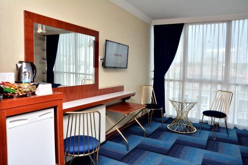 Business Grand Hotel