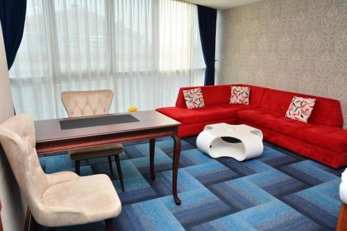 Business Grand Hotel