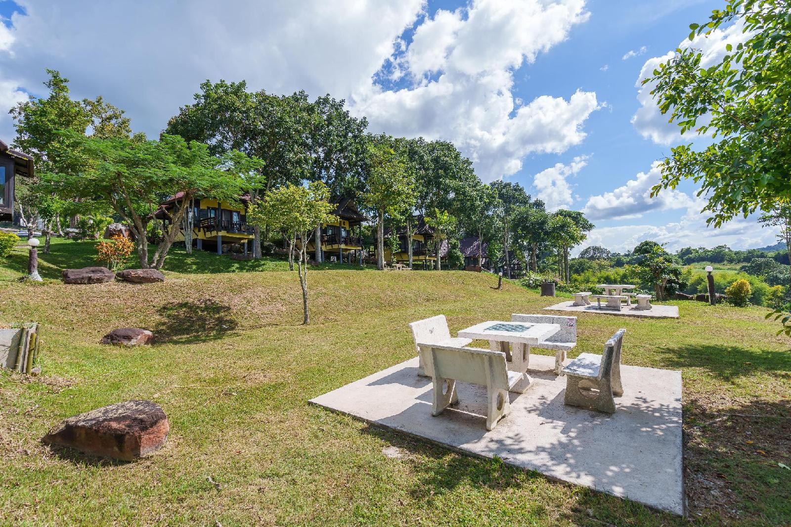 Bu-Ngasari Resort