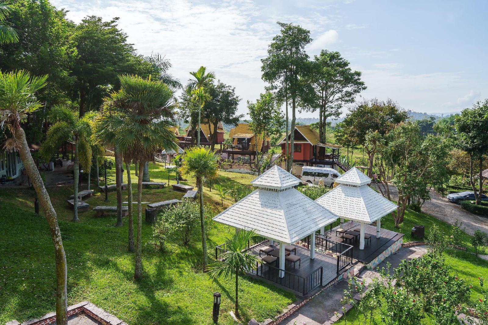 Bu-Ngasari Resort
