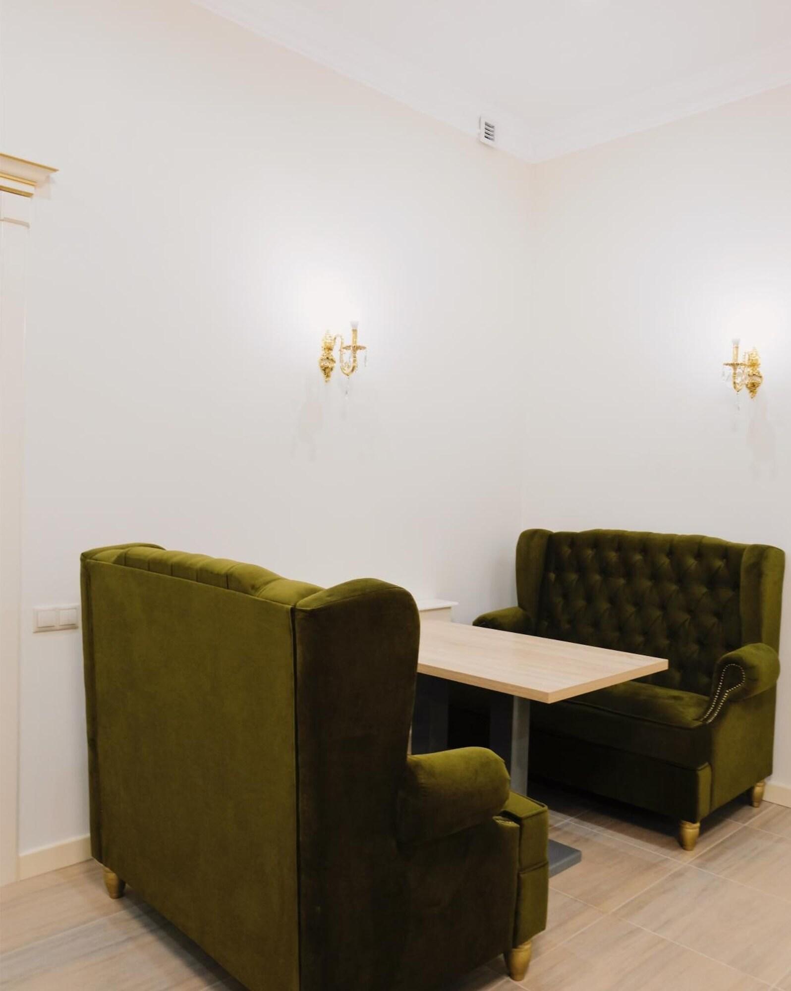 Hotel Dona