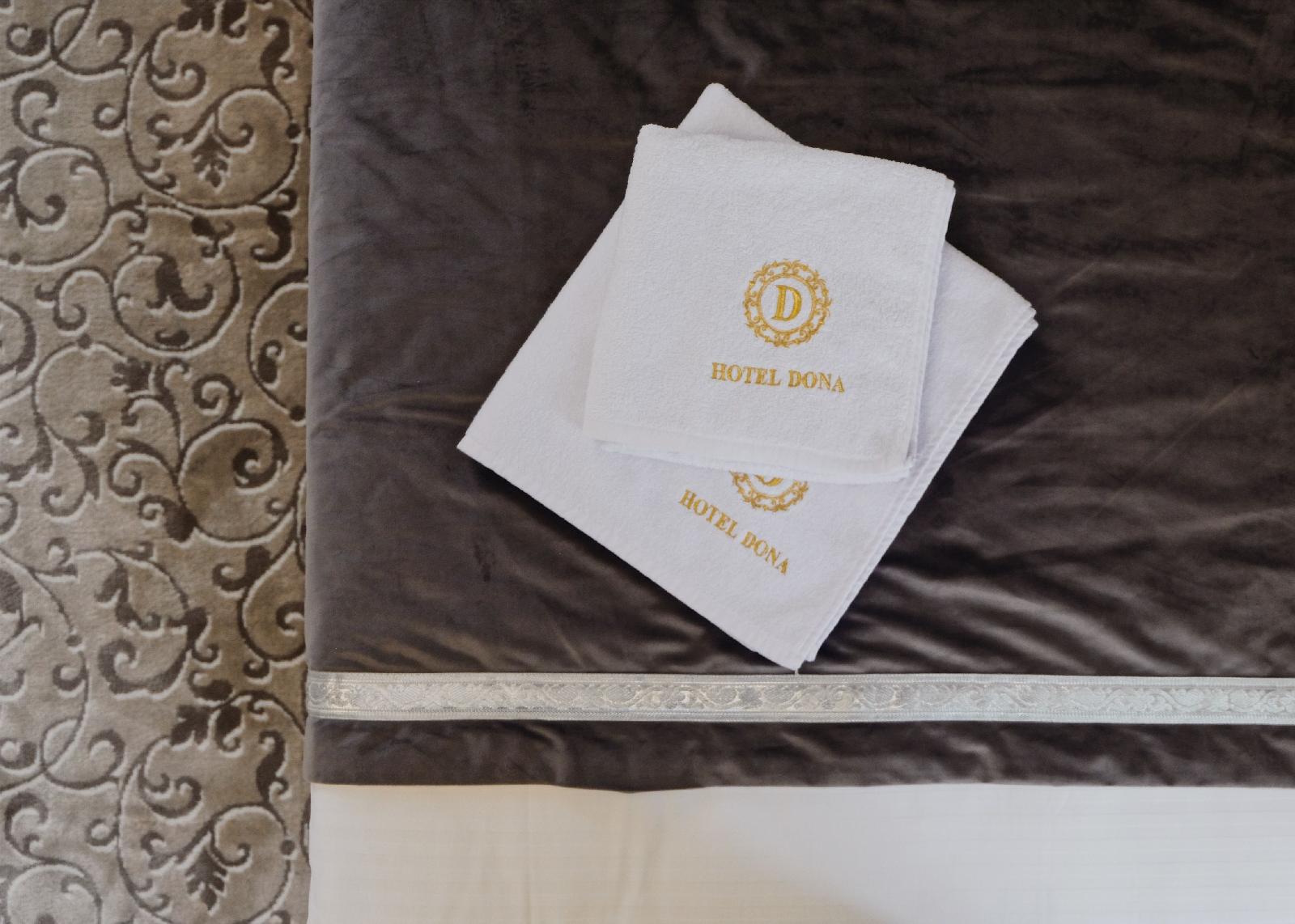 Hotel Dona