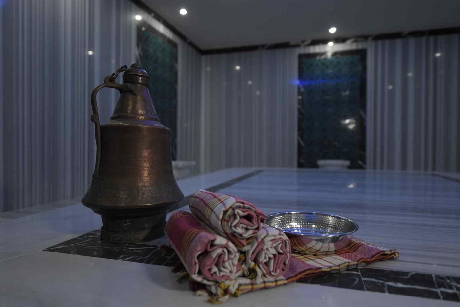 Nadir  Business Hotel
