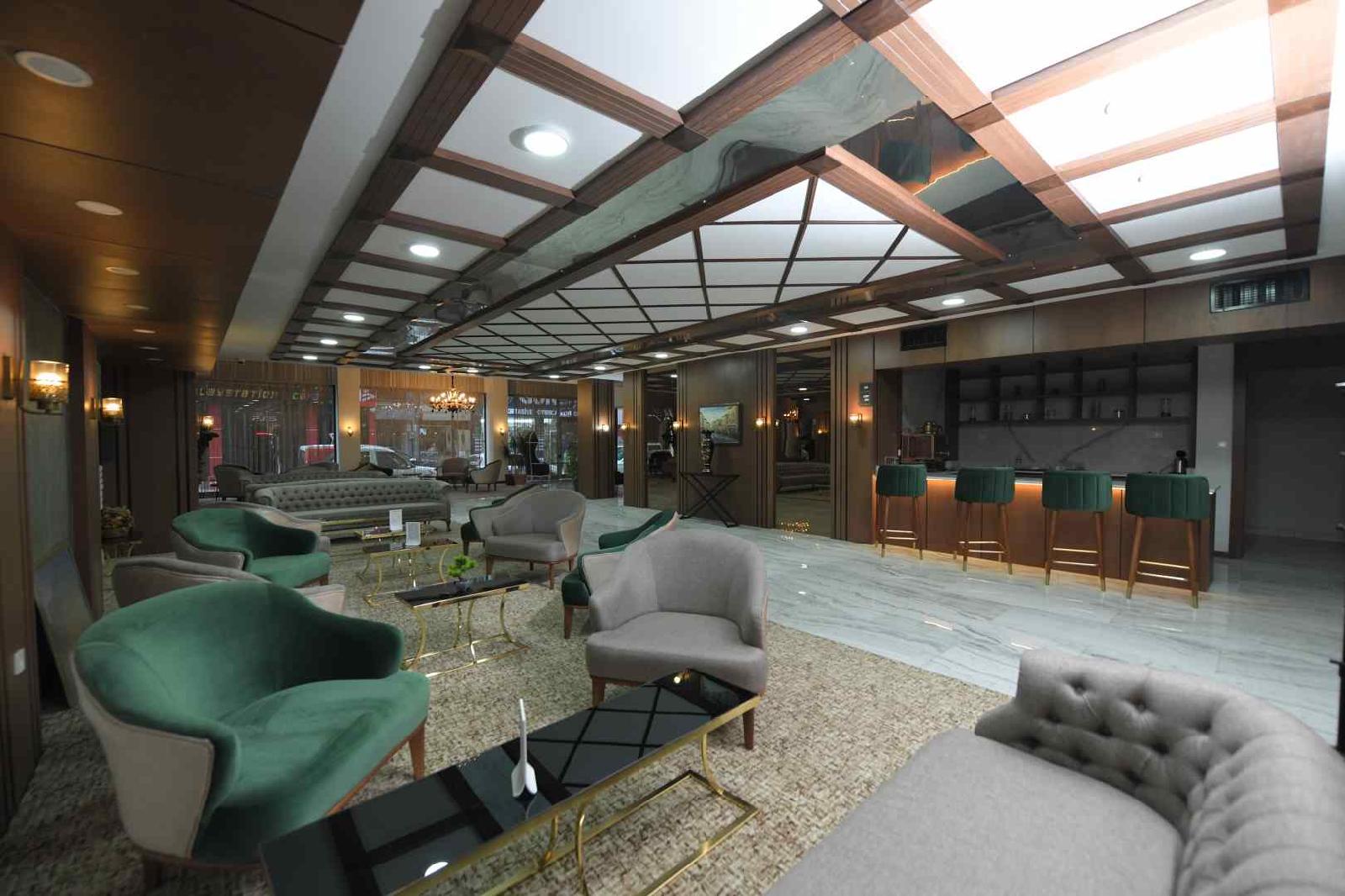 Nadir  Business Hotel