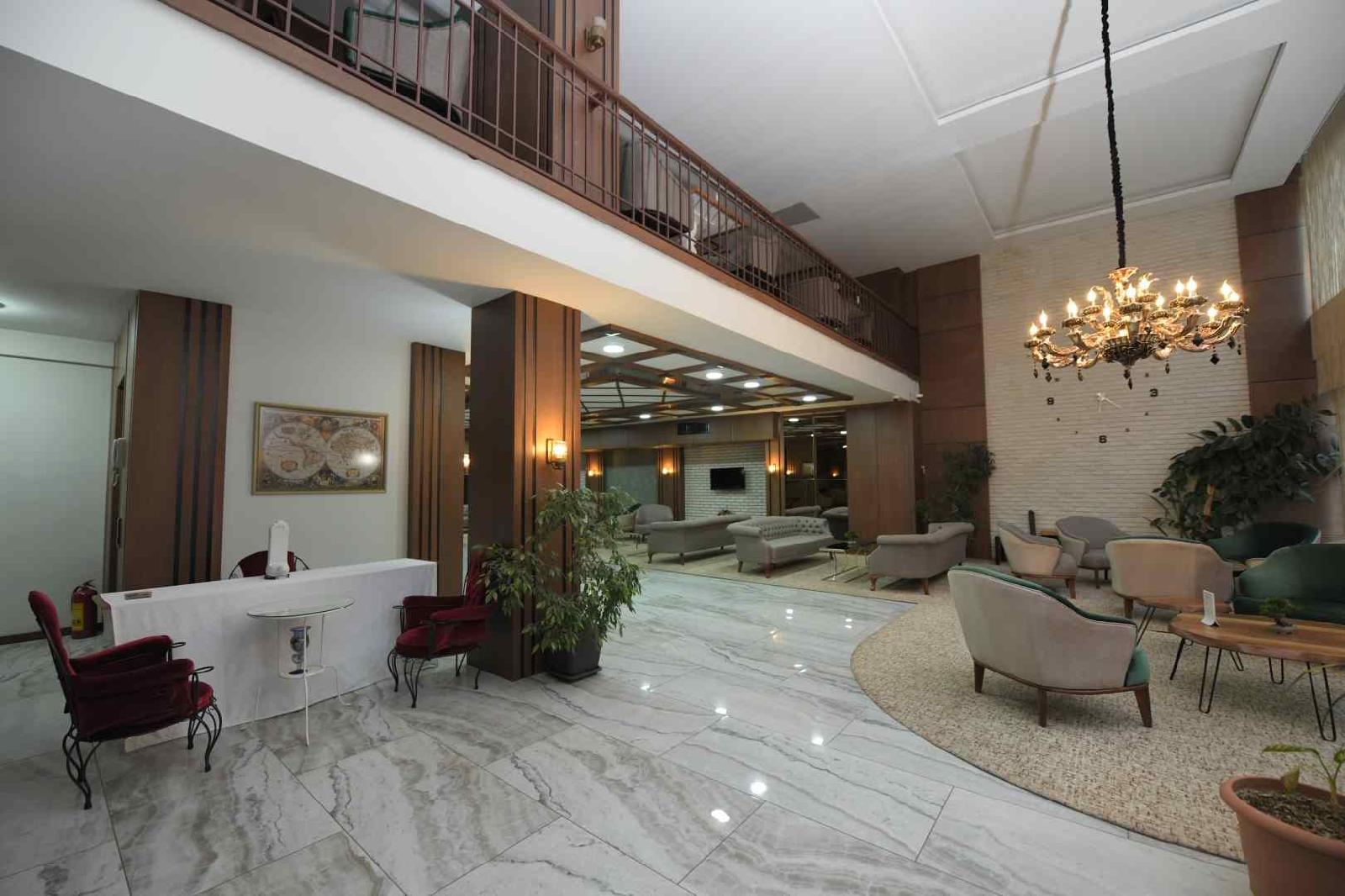 Nadir  Business Hotel
